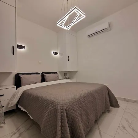 Appartement 3 Modern Close To The Beach!