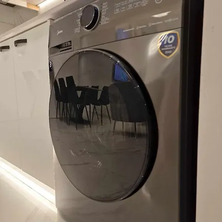 3 Modern Close To The Beach! * Ларнака